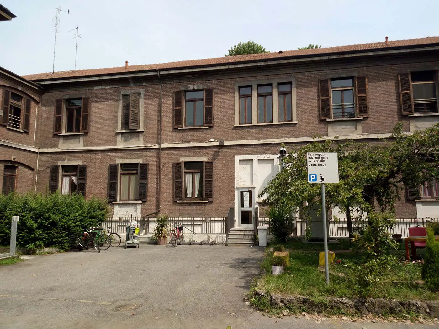 Pad IV-V Ospedale Maggiore Policlinico, Milan