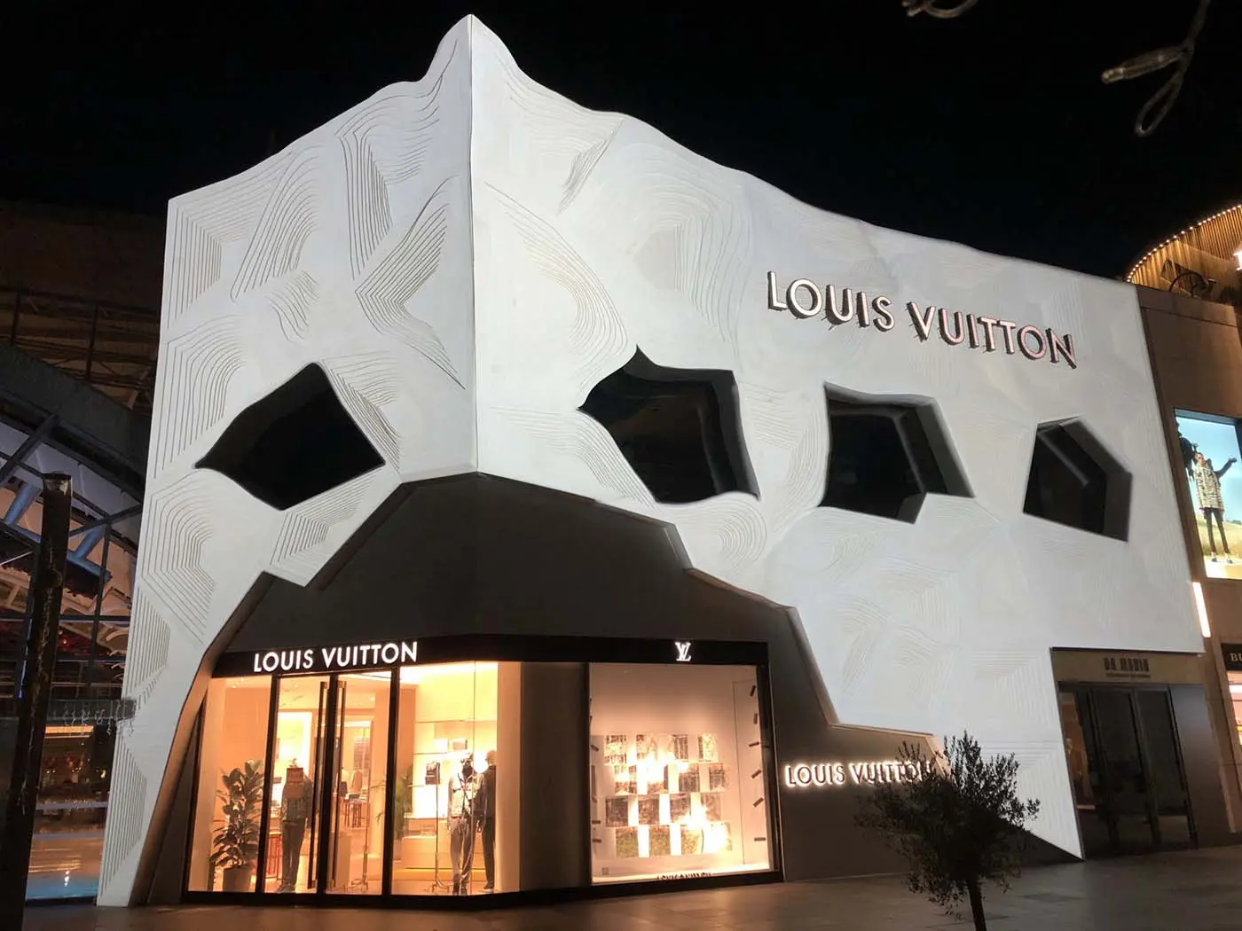 Louis Vuitton Istinye Park Mall, Istanbul