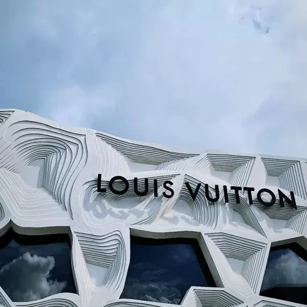 Louis Vuitton Roma Tritone store, Italy