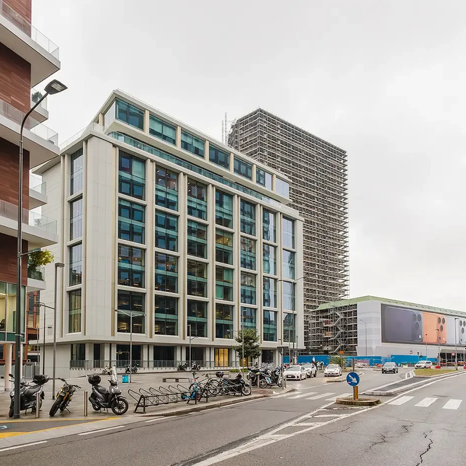 ERCO LIGHTING - PIRELLI 35