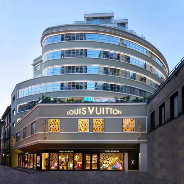 Louis Vuitton - Garage Traversi, Milan