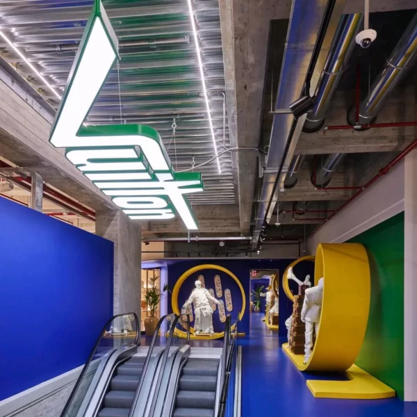 Louis Vuitton - Garage Traversi, Milan