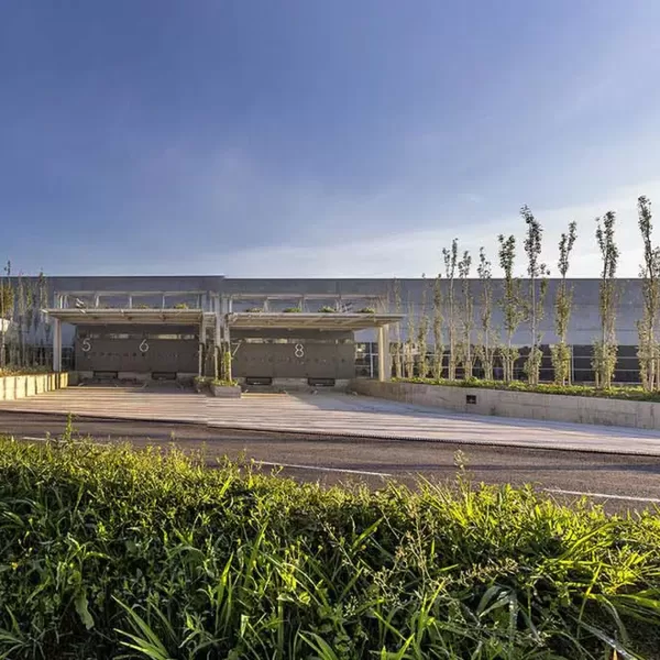 Prada Logistic Hub, Levanella (AR)