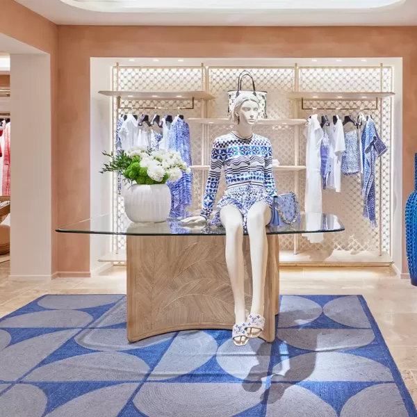Louis Vuitton Women Store Portofino
