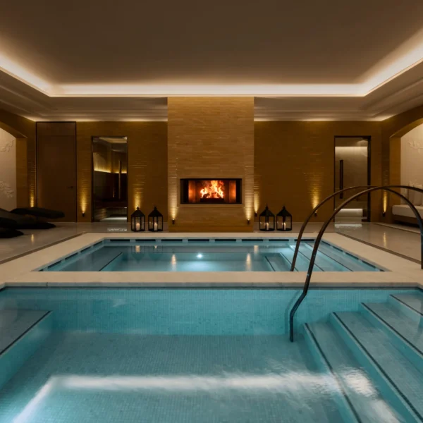 spa_pool_heritage-suite-Courtesy by Corinthia Rome